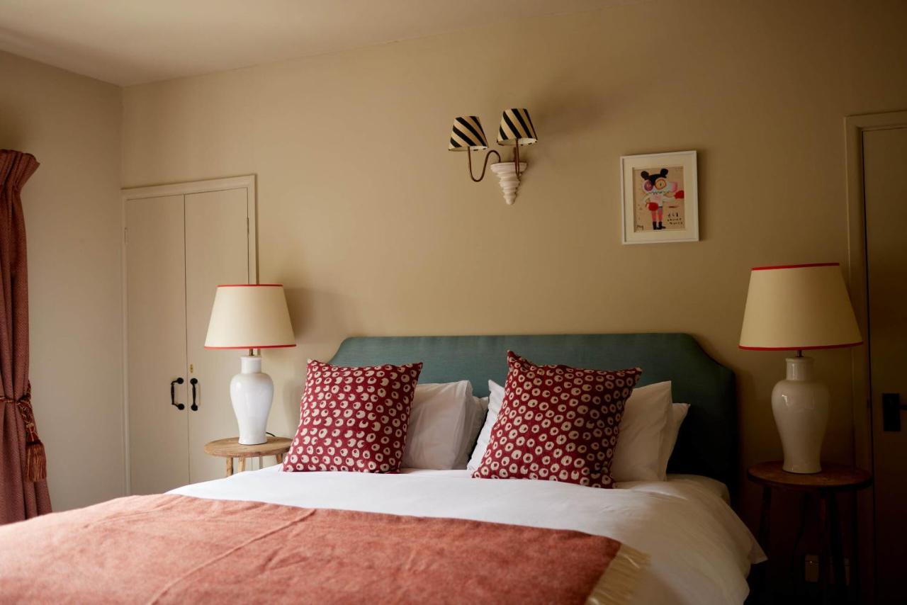 The Queen'S Head Broad Chalke Екстер'єр фото